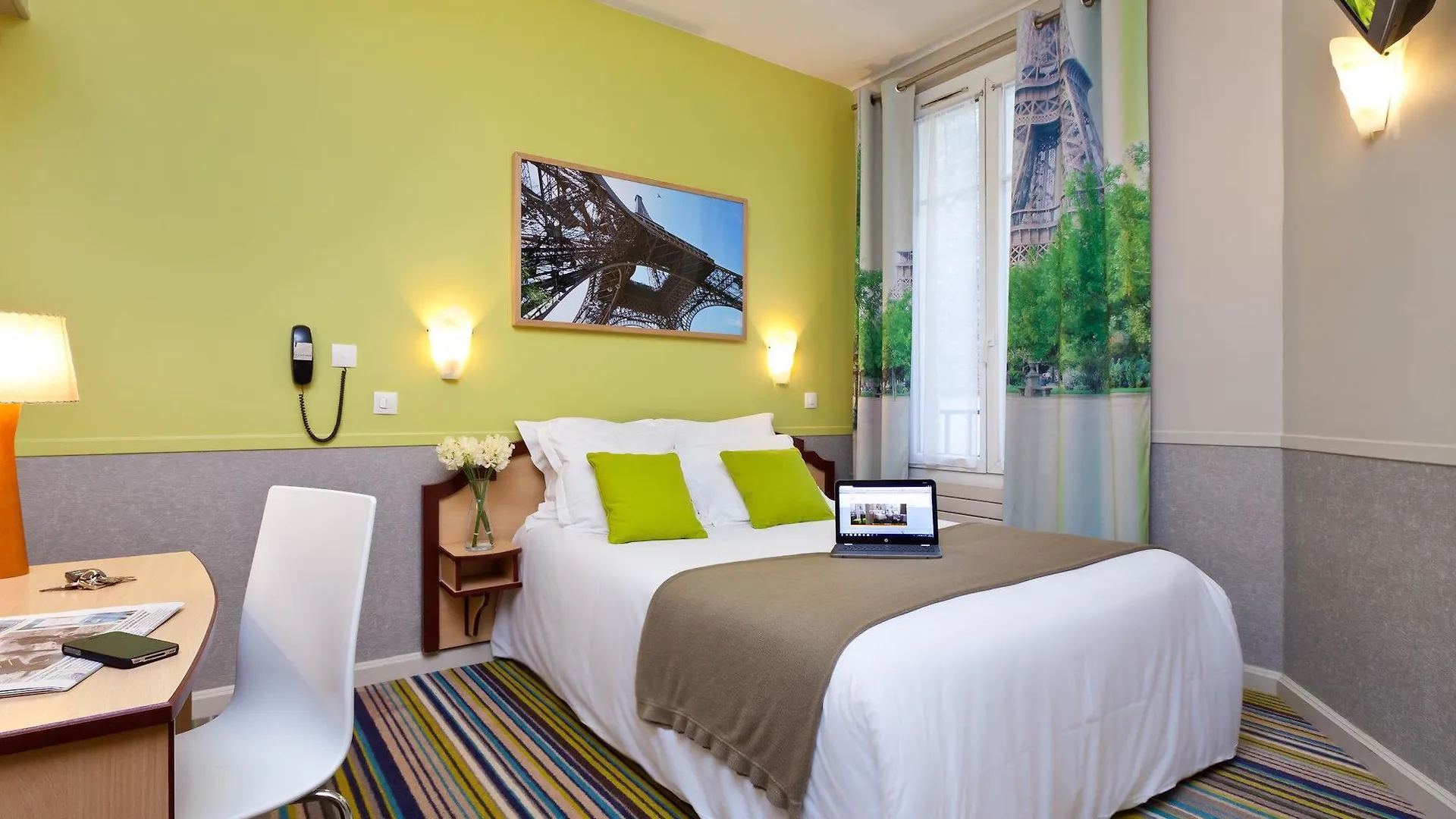 Hotel Glasgow Monceau By Patrick Hayat