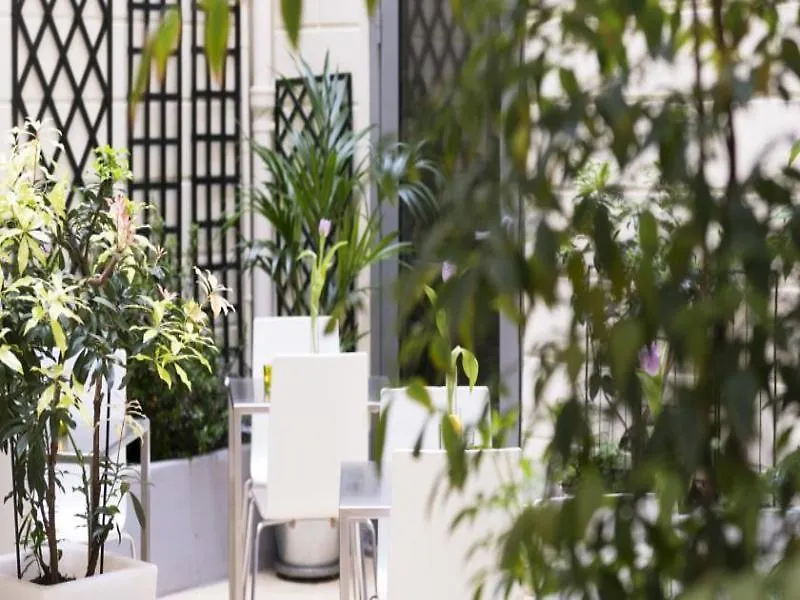 Hotel Glasgow Monceau By Patrick Hayat Paris