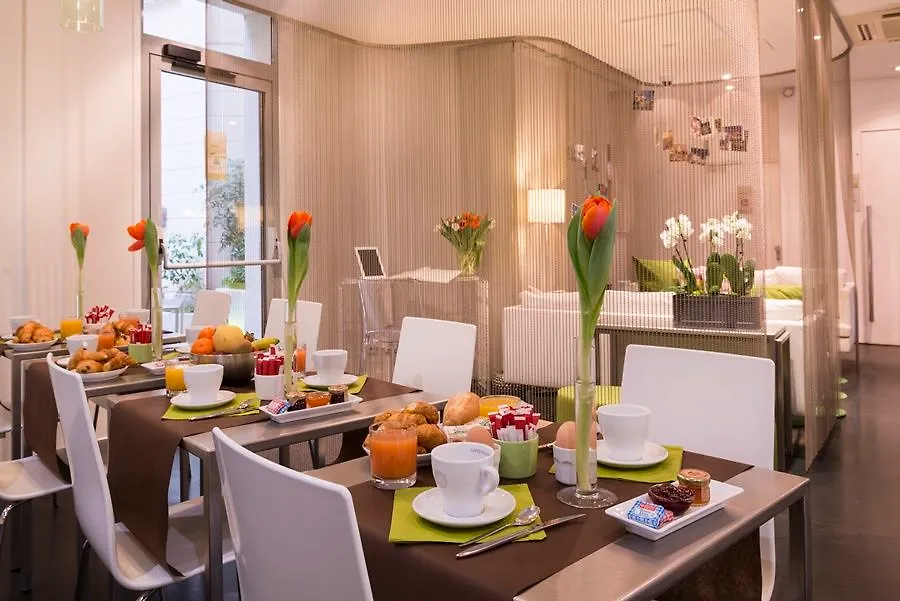 Glasgow Monceau By Patrick Hayat Hotel 3*